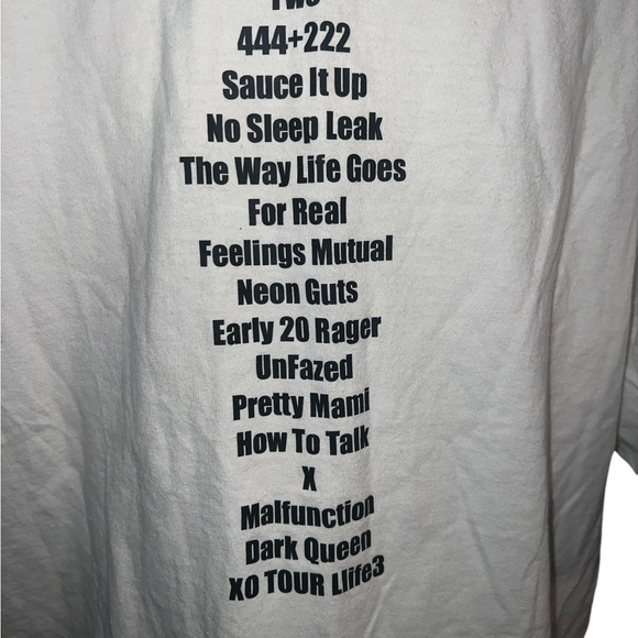 ☠️5/$20☠️ GILDEN | LUV SHORT SLEEVE CREW NECK TEE - Picture 3 of 6